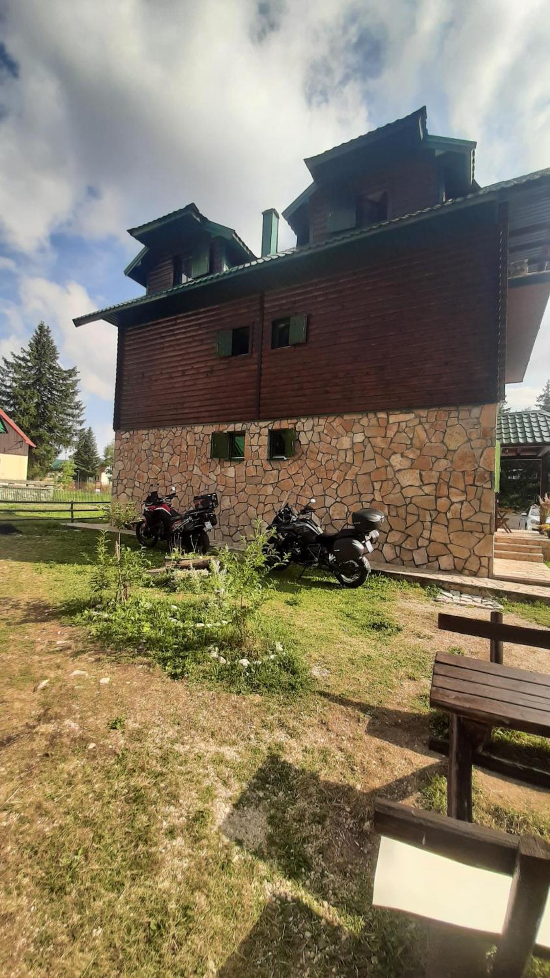 Apartments Durmitor 자블야크 외부 사진
